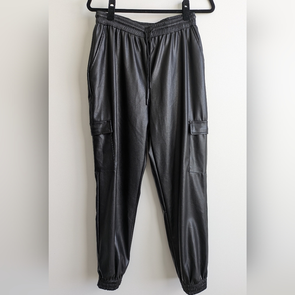 CI SONO Black Vegan Leather Cargo Jogger Size Large